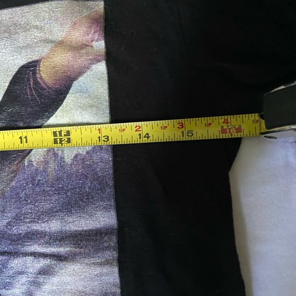 Black Graphic Tee with Mona Lisa Dab souvenirs of Paris see measurements - Picture 3 of 5